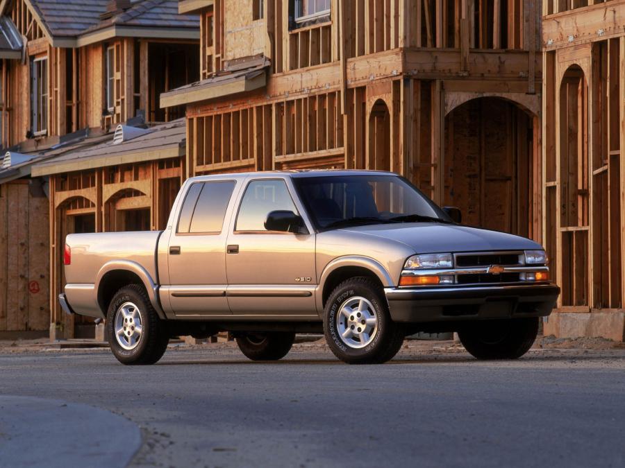  Chevrolet S-10 Crew Cab 2001 года  (фото 7 из 10)